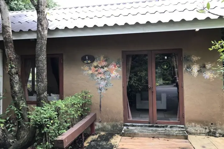 Саттахип: Muntra Garden Resort
