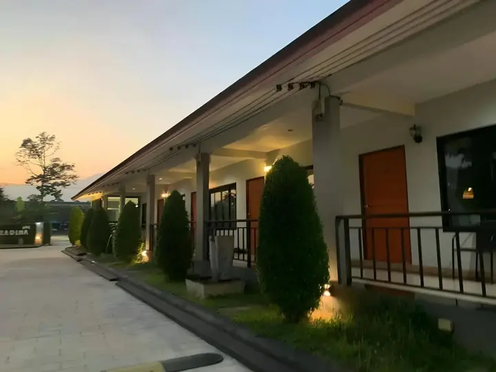 Лансака: Radina Residence