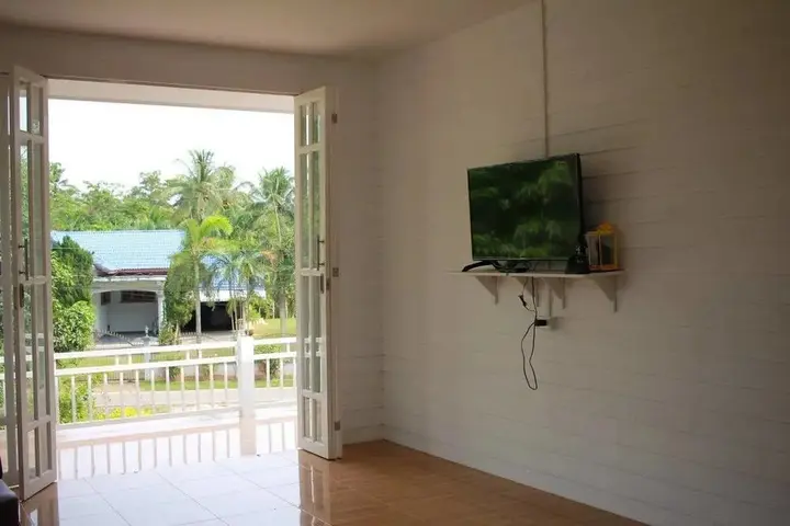 Чумпхон: Thirty Tree Garden House