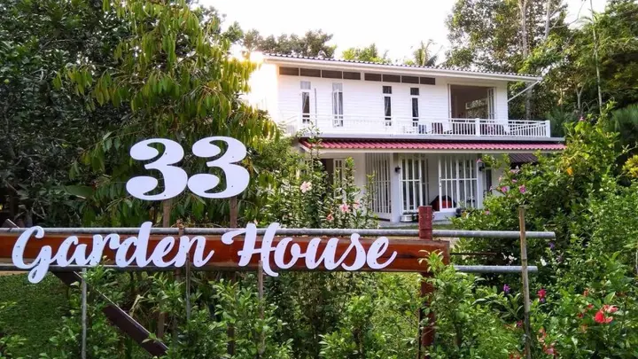 Чумпхон: Thirty Tree Garden House