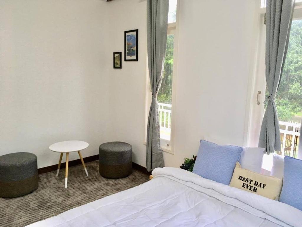 Чумпхон: Thirty Tree Garden House