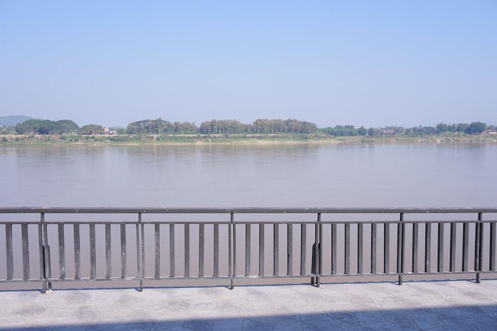 Лоэй: Baan Himkhong