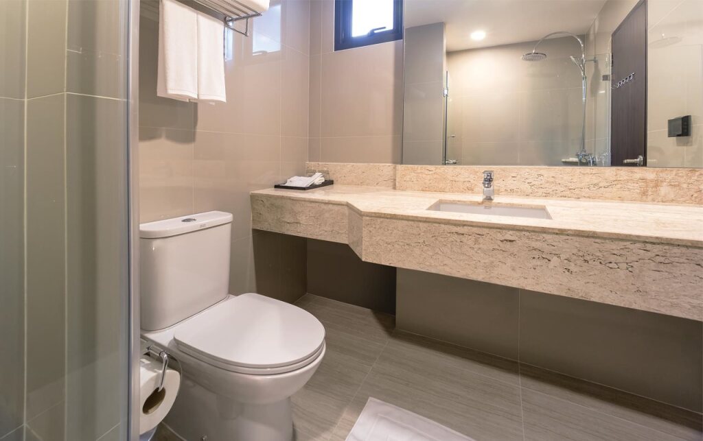 Бангкок: SureStay Plus Hotel by Best Western Sukhumvit 2