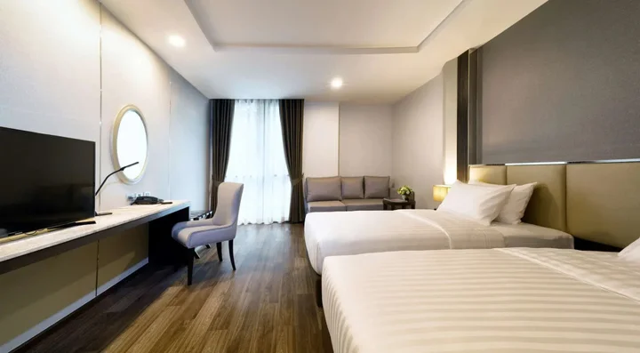 Бангкок: SureStay Plus Hotel by Best Western Sukhumvit 2