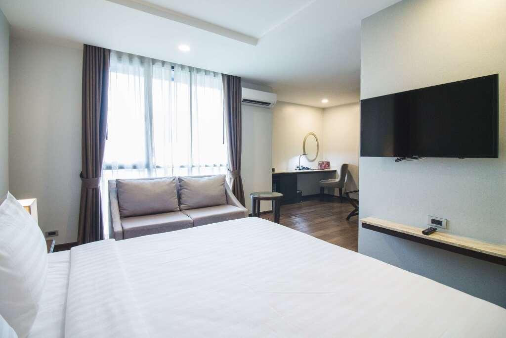 Бангкок: SureStay Plus Hotel by Best Western Sukhumvit 2