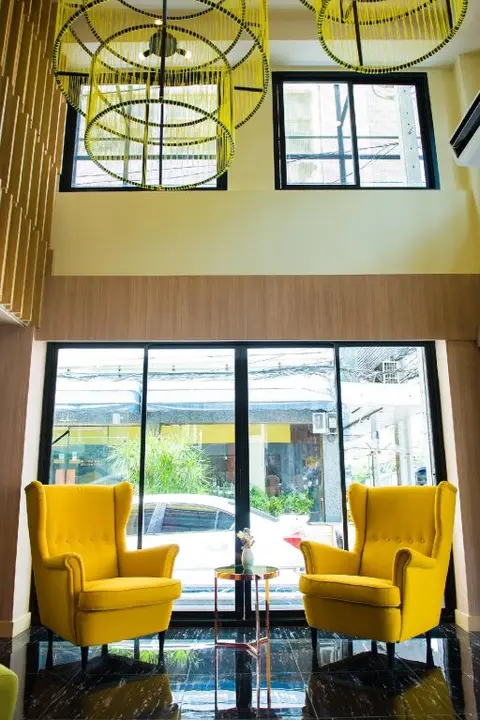 Бангкок: GN Luxury Hostel