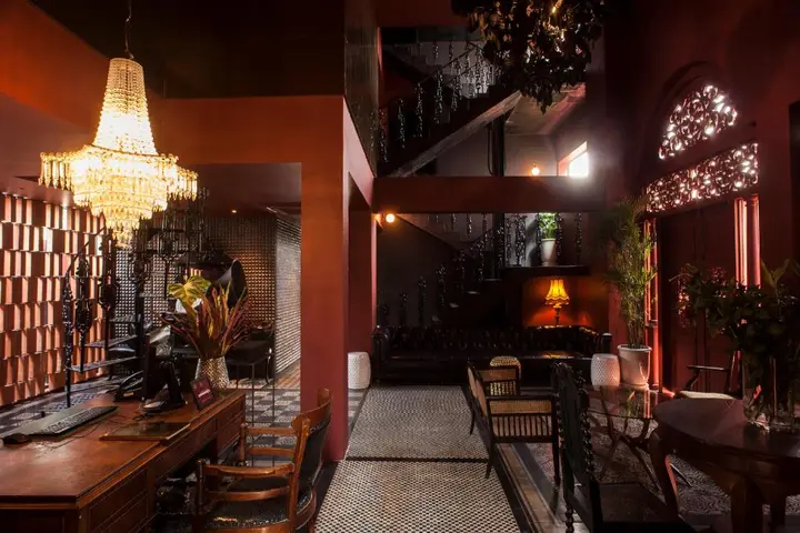Бангкок: Amdaeng Bangkok Riverside Hotel
