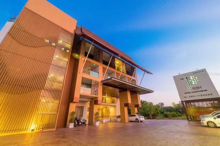Столичный район Чантхабури: The Peak Chanthaburi Hotel