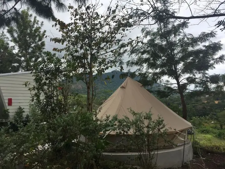 Кхэм Сон: Red Z Cool Mountain Resort