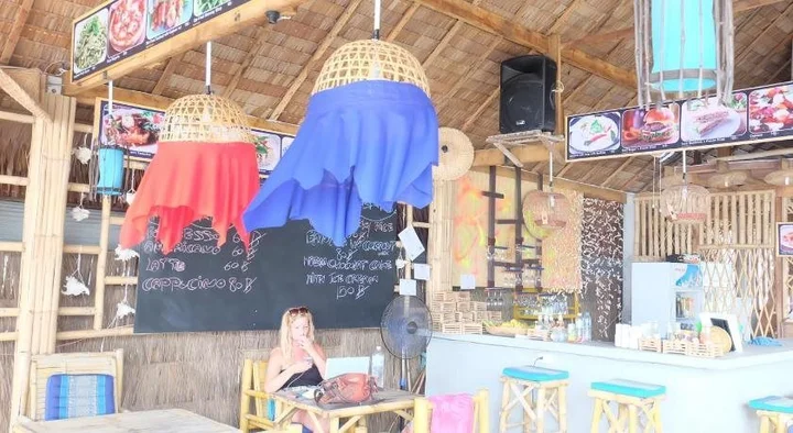 Ланта: Monkey Bungalow