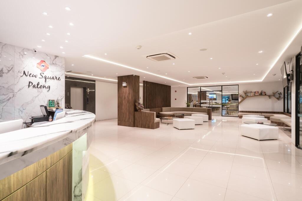 Кату: New Square Patong Hotel