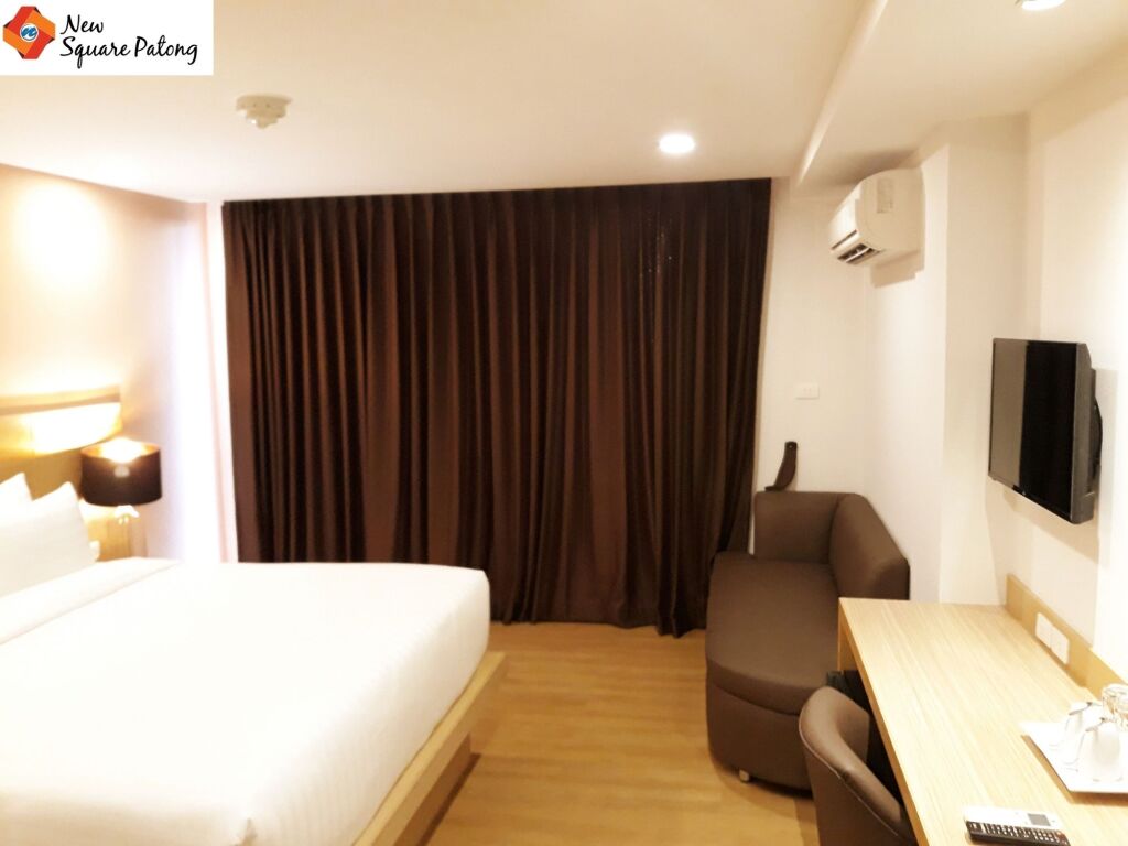 Кату: New Square Patong Hotel