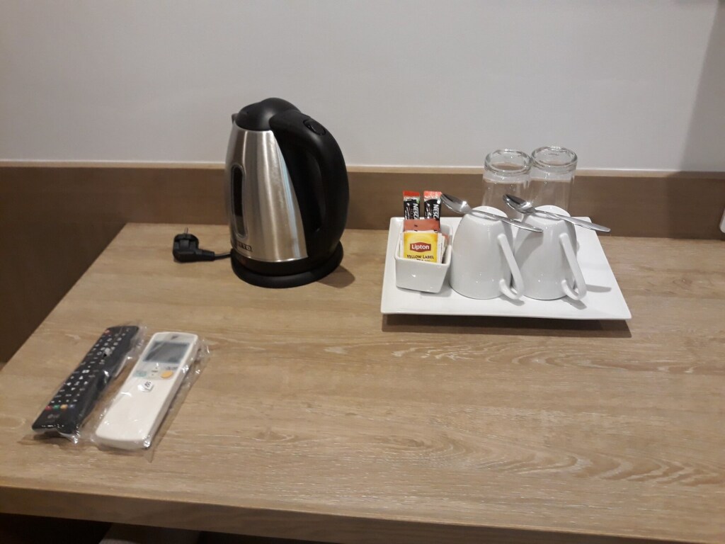 Кату: New Square Patong Hotel