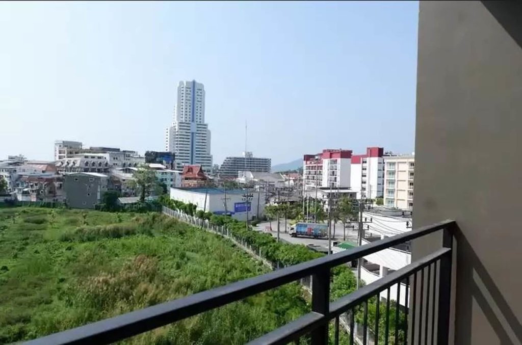 Кату: New Square Patong Hotel