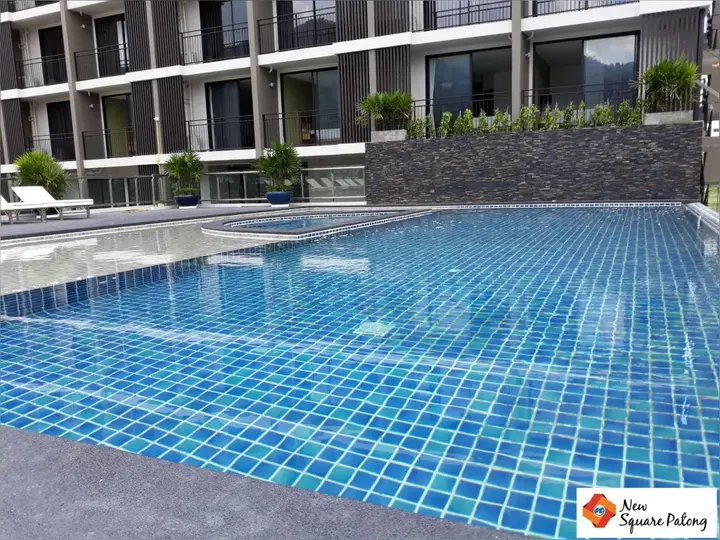 Кату: New Square Patong Hotel