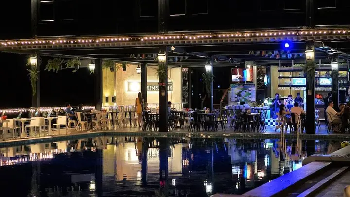 Пхетчабун: SR Residence Hotel