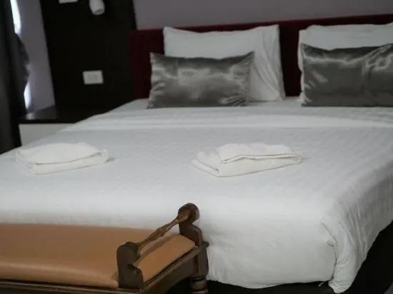 Пхетчабун: SR Residence Hotel