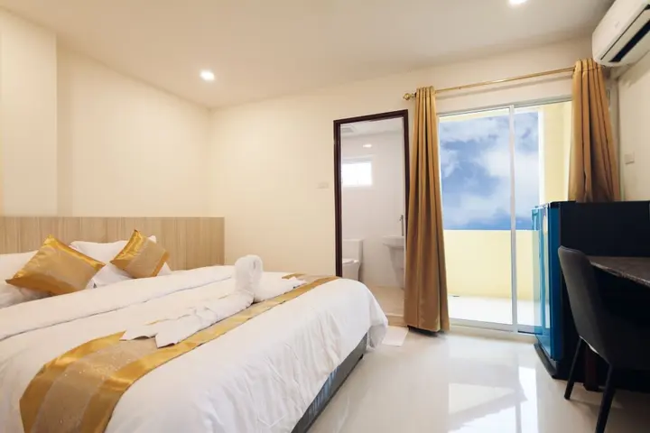 Паттайя: Happy Hostel