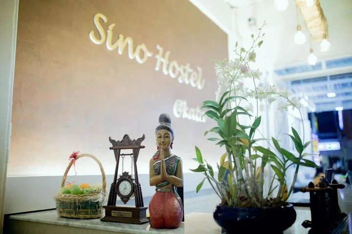 Муанг: Sino Hostel Kata