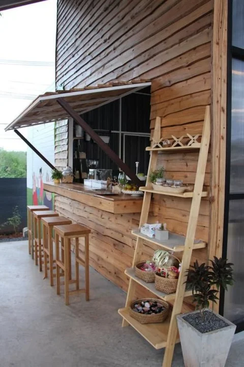 Сураттхани: Lumluek Botique