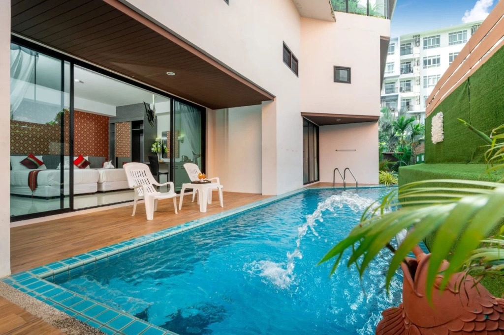 Пхукет: The Thames Pool Access Resort SHA+