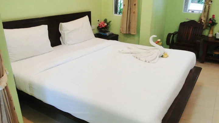 Лансака: Baan Suan Chong Khao Resort