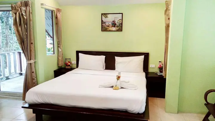 Лансака: Baan Suan Chong Khao Resort