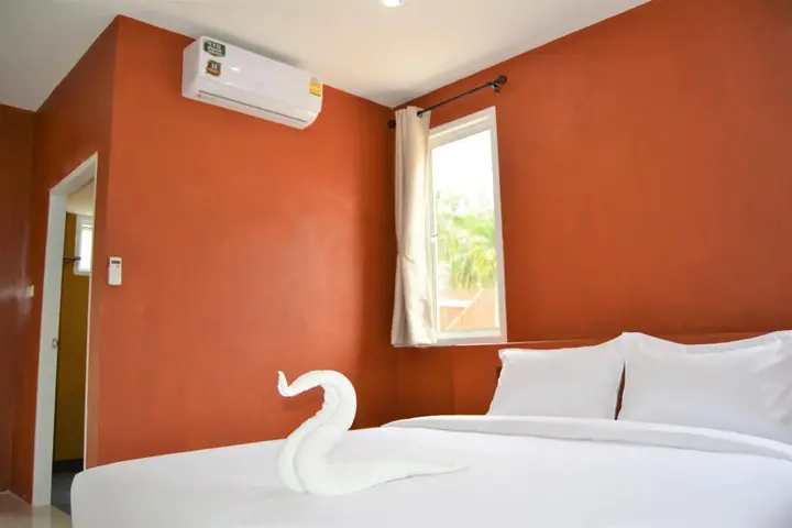 Пхонгпрасан: World Cat Hotel & Resort