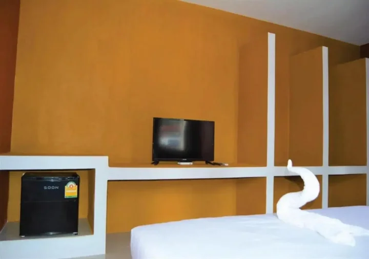 Пхонгпрасан: World Cat Hotel & Resort