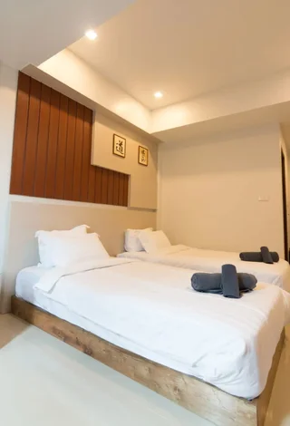 Удонтхани: 2 Feel Bed Station