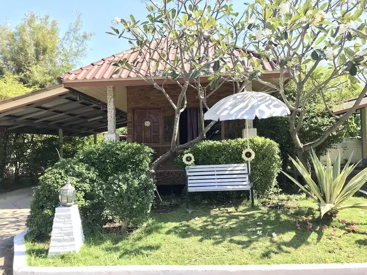 Пхитсанулок: Phupha Inn Resort
