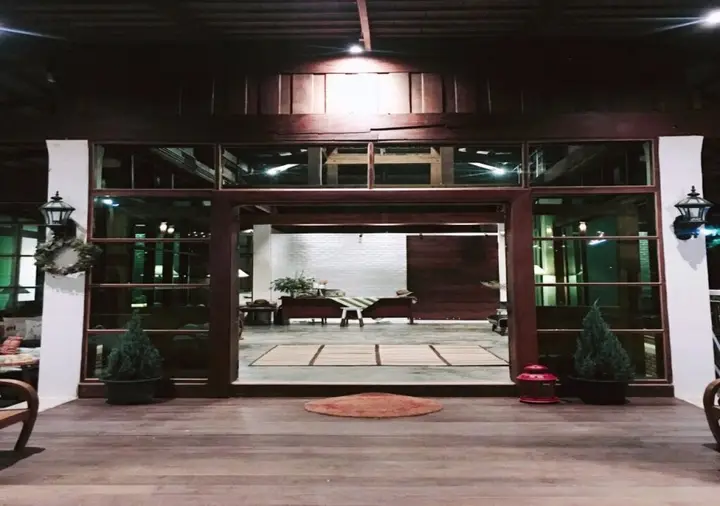carousel image 5