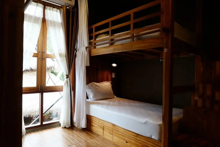 Ко-Липе: Bloom Cafe & Hostel Lipe