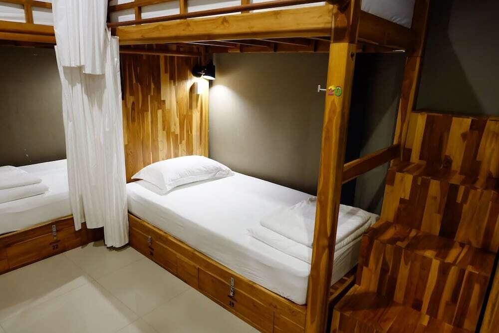 Ко-Липе: Bloom Cafe & Hostel Lipe
