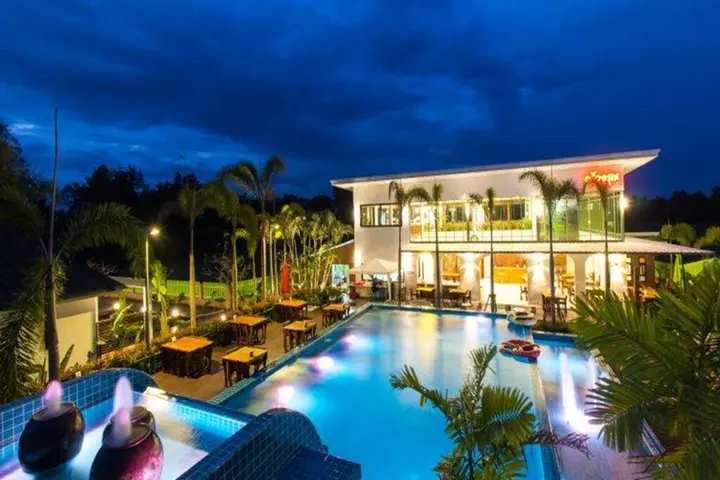 Столичный район Чантхабури: IP Plus Resort Chanthaburia - Halal Hotel
