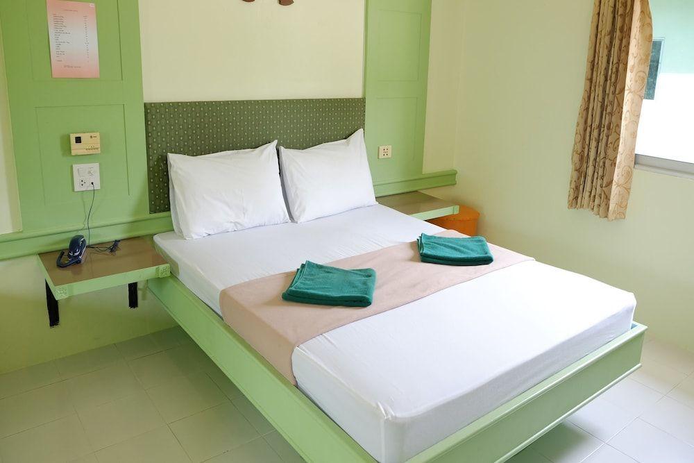Районг: Little Park Hotel