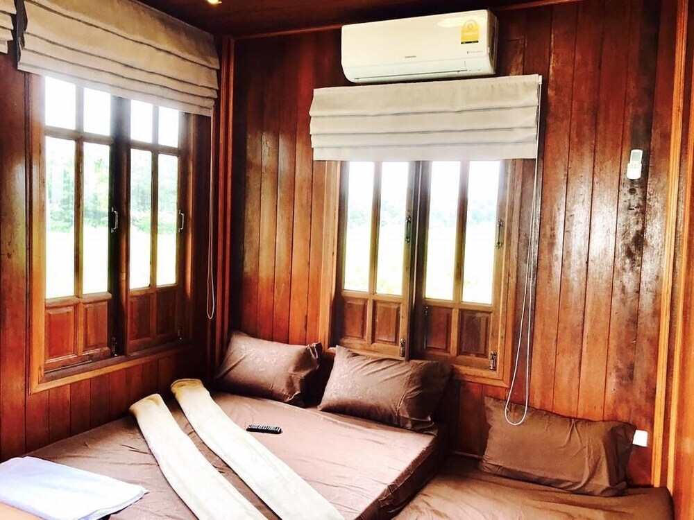 Лопбури: Thakrayang Brass Artisan Stay