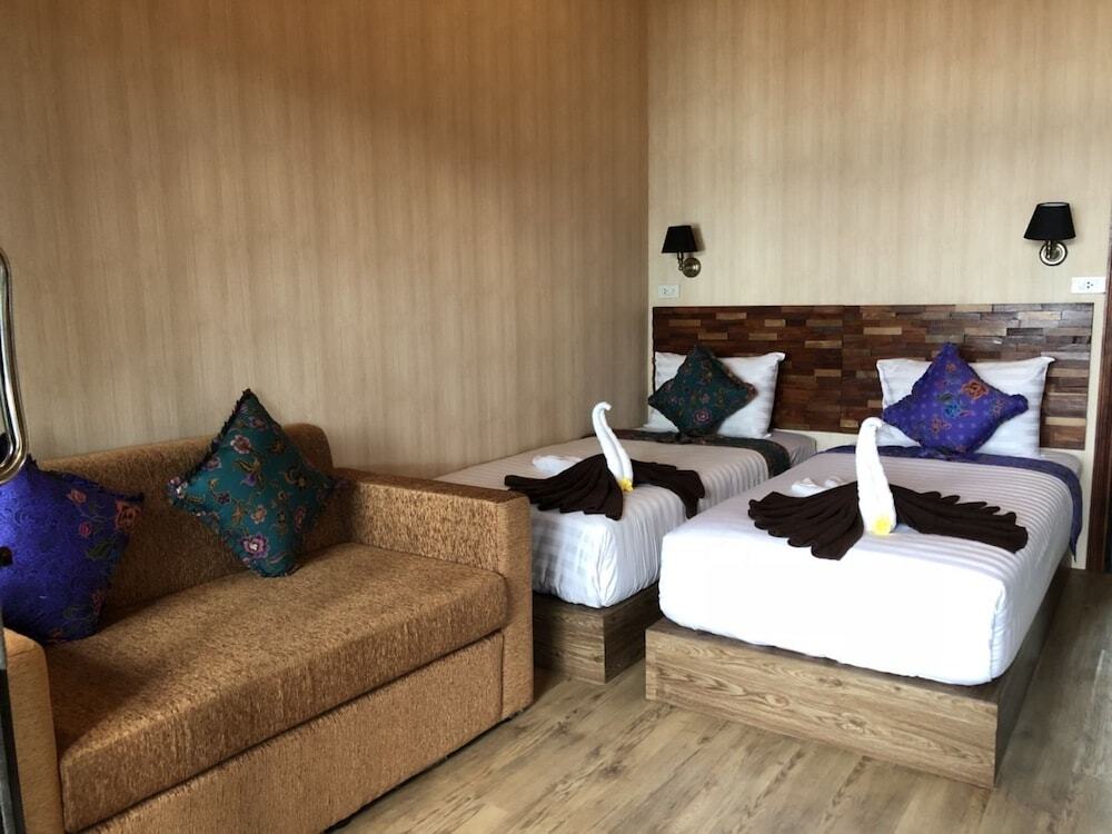 Ко-Липе: Decho Beach Resort