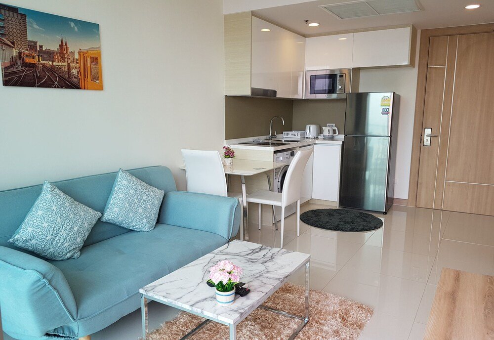 Паттайя: Riviera 1BR Sea View B1702