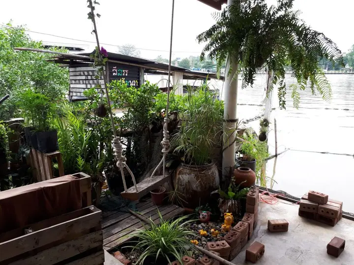 Ампхава: Se Sun Amphawa