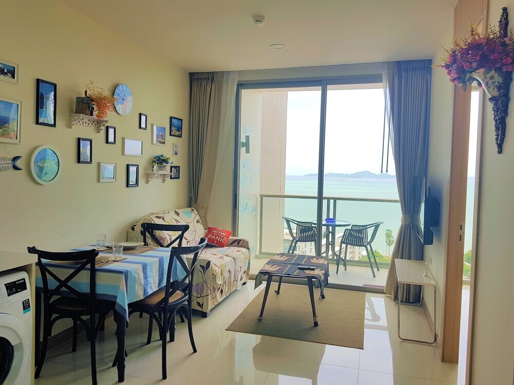 Паттайя: Riviera 1BR Sea View B1608