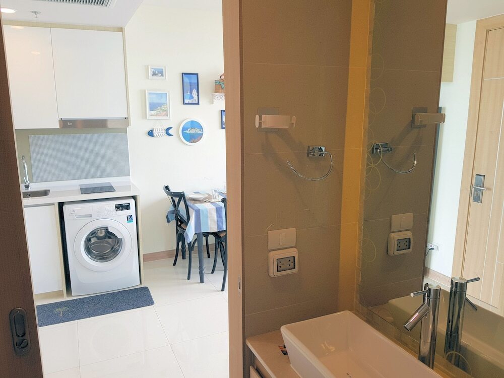 Паттайя: Riviera 1BR Sea View B1608