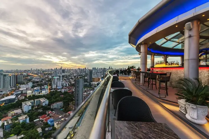 Бангкок: Sky Walk Sky Bar