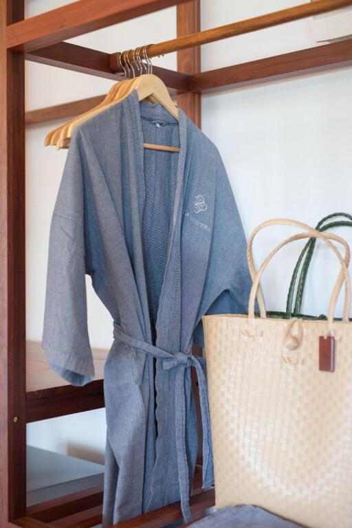 Трат: Mira Montra Resort Koh Mak