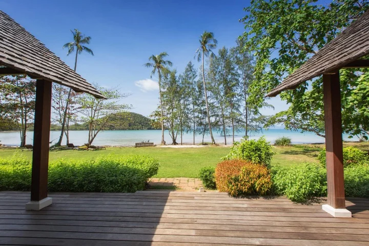 Трат: Mira Montra Resort Koh Mak