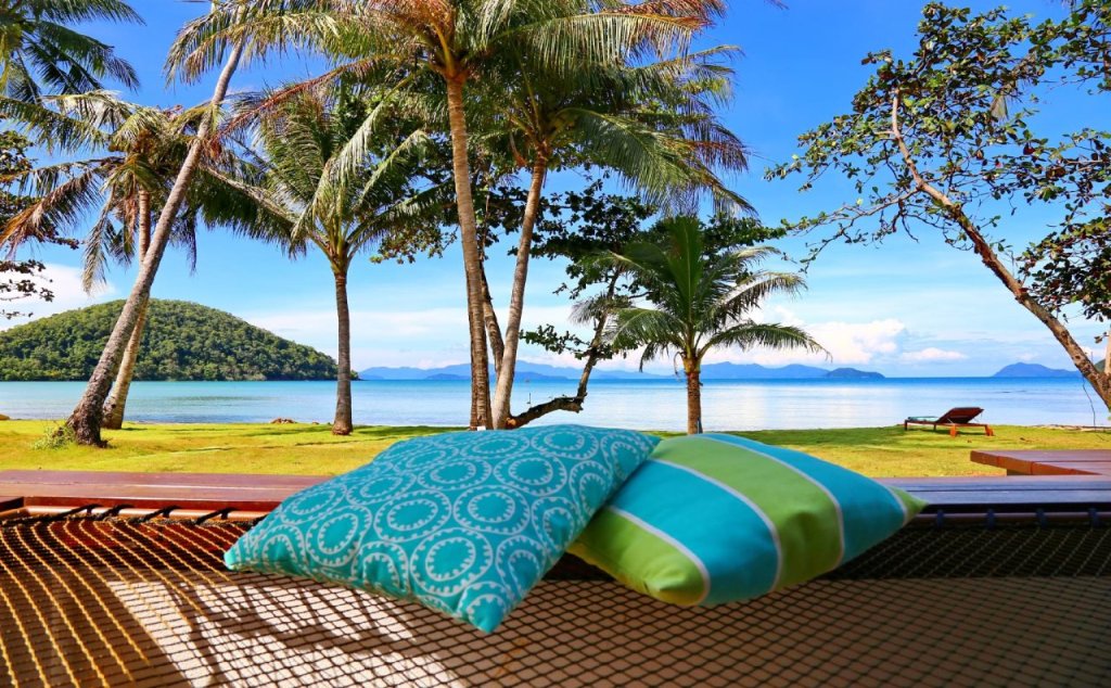 Трат: Mira Montra Resort Koh Mak