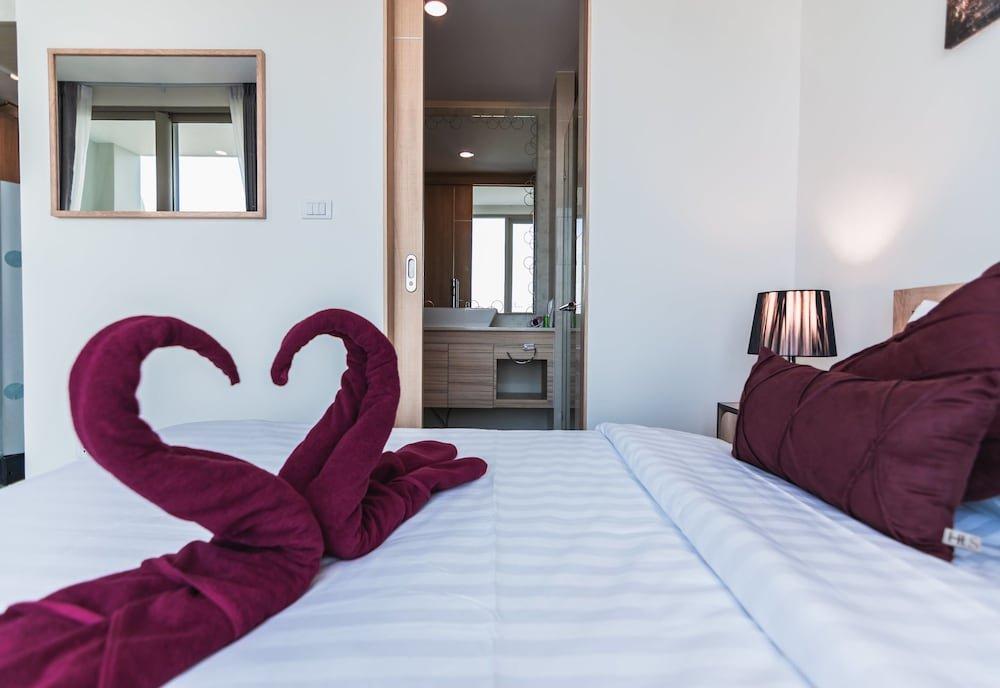 Паттайя: Riviera Studio Sea View 1515 by Pattaya Holiday