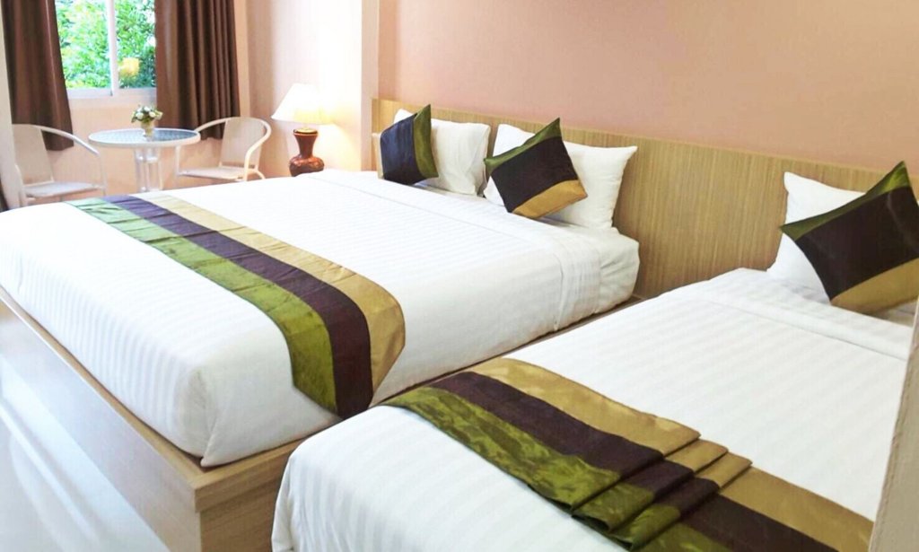Кхлонг-Янг: Sukkhamas Pirom Hotel
