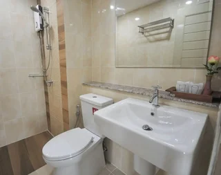 Кхлонг-Янг: Sukkhamas Pirom Hotel