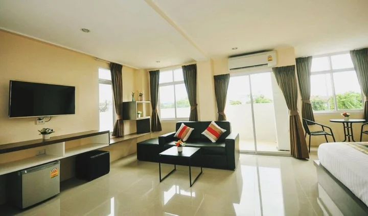 Кхлонг-Янг: Sukkhamas Pirom Hotel